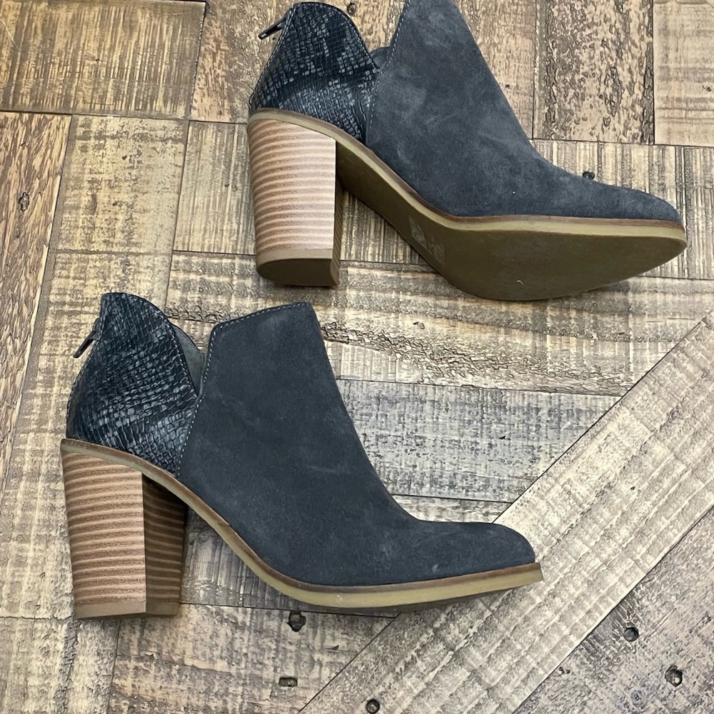 Dolce Vita DV8 Shai Mixed Material Heeled Booties size 7.5 - Picture 7 of 10